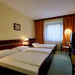 Otel Loever Sopron