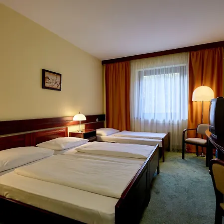 Szálloda Lövér Sopron