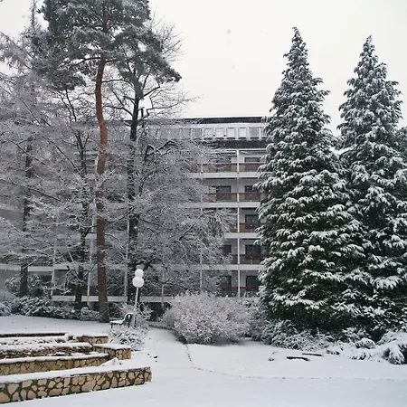 Hotel Lövér 3*