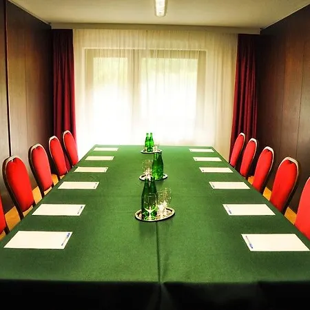 Otel Loever