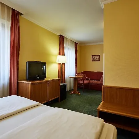 Lövér Sopron